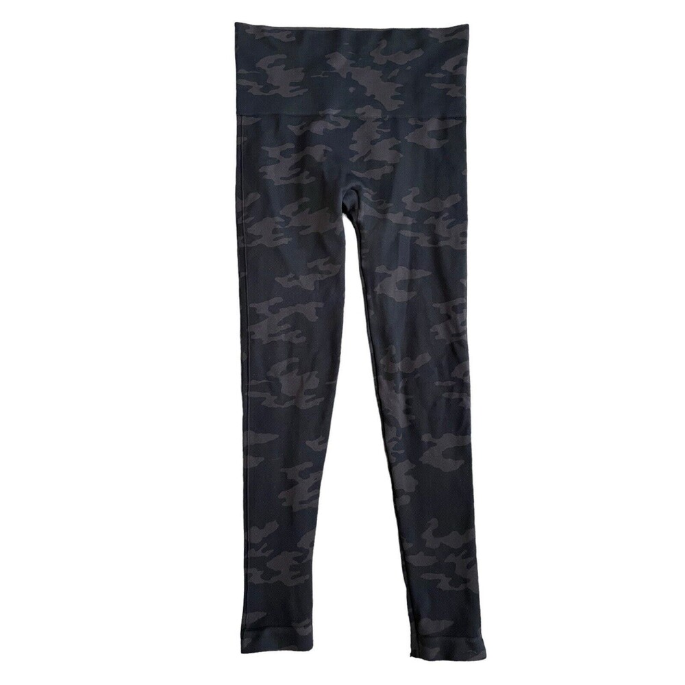 Spanx Size Small Look At Me Now Seamless Camo Leggings‎